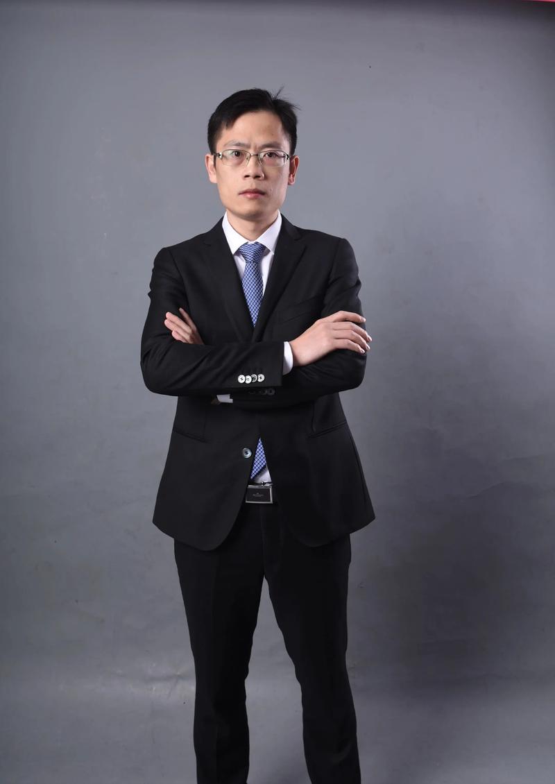 杜勇 品牌视觉系统总监